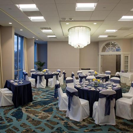 Crowne Plaza Ventura Beach By Ihg Exterior foto