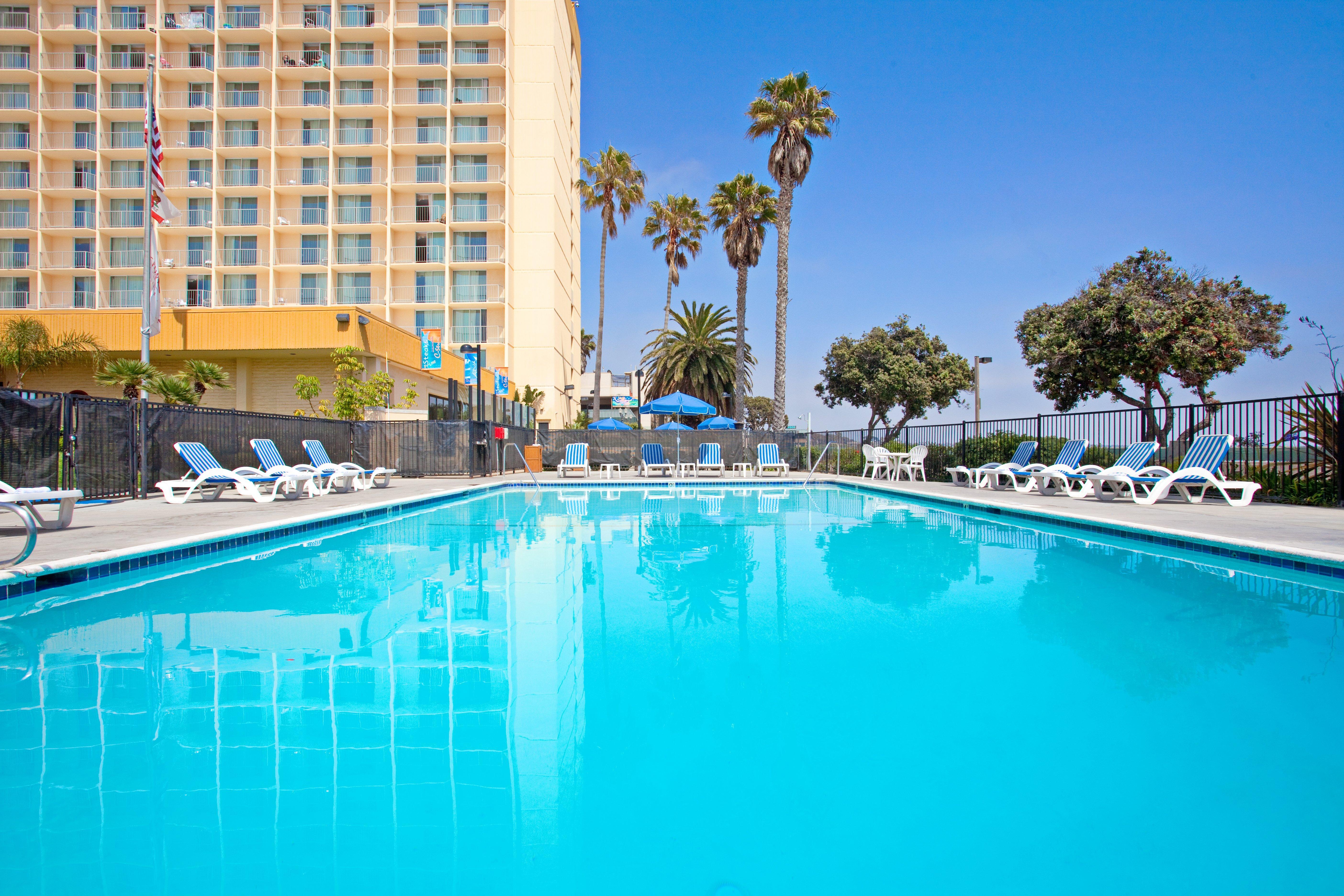 Crowne Plaza Ventura Beach By Ihg Exterior foto