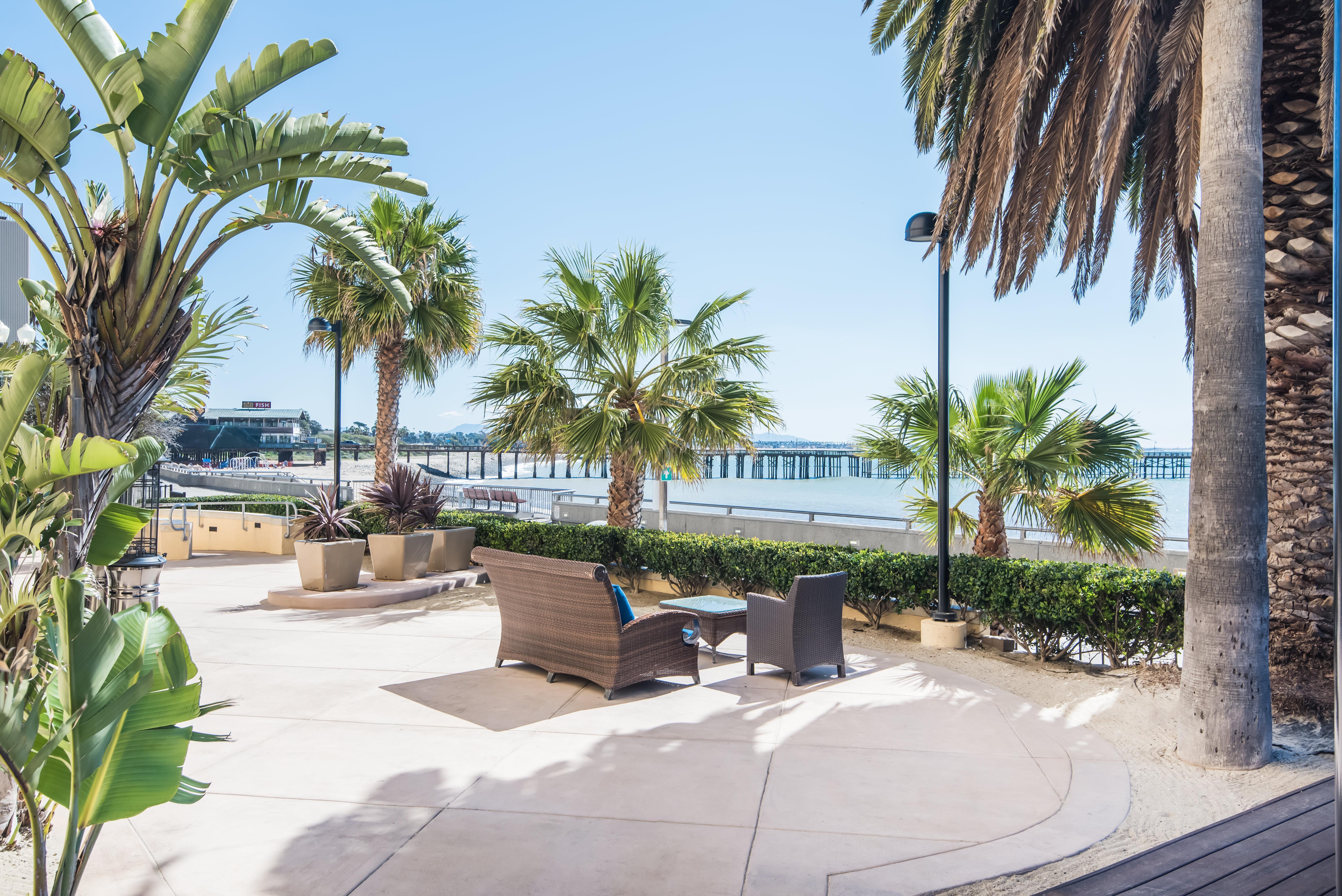Crowne Plaza Ventura Beach By Ihg Exterior foto